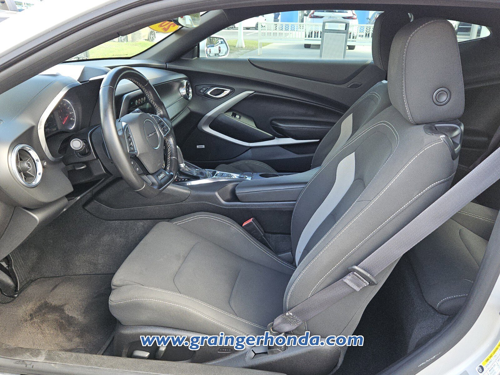 Used 2017 Chevrolet Camaro LT w/ RS Package image 10