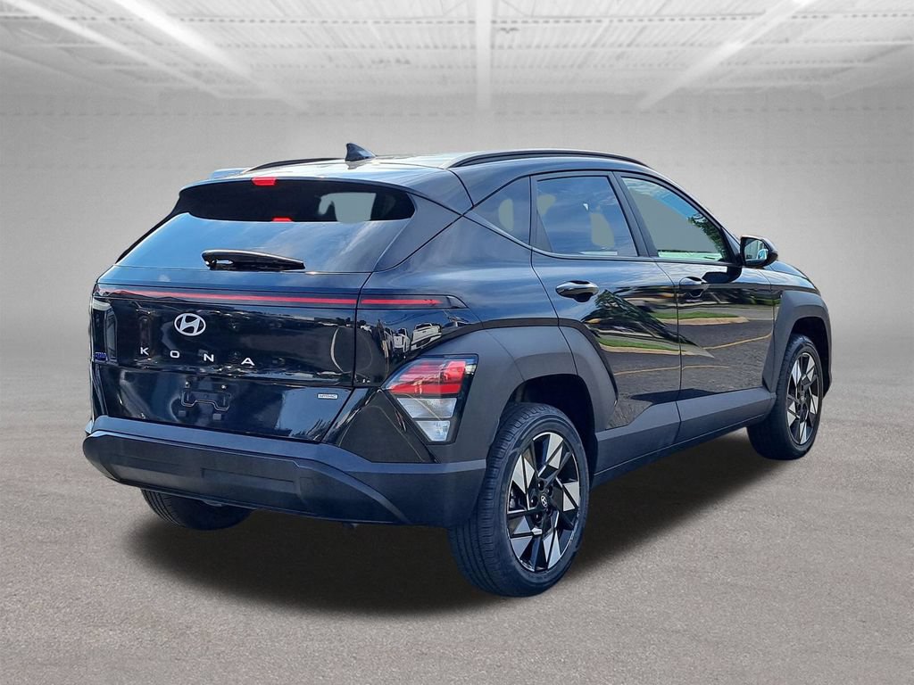 Used 2024 Hyundai Kona SEL AWD/4WD image 8