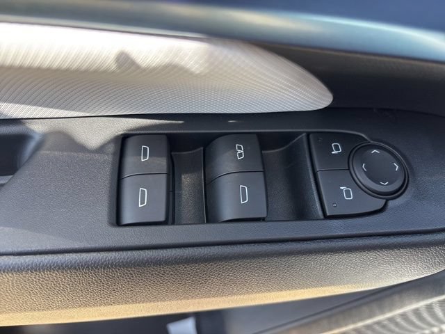 New 2026 Chevrolet Equinox EV LT FWD image 13