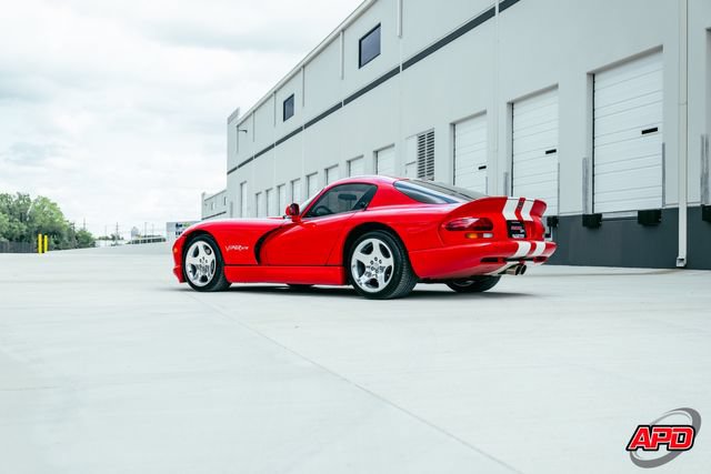 Used 2002 Dodge Viper GTS RWD image 44