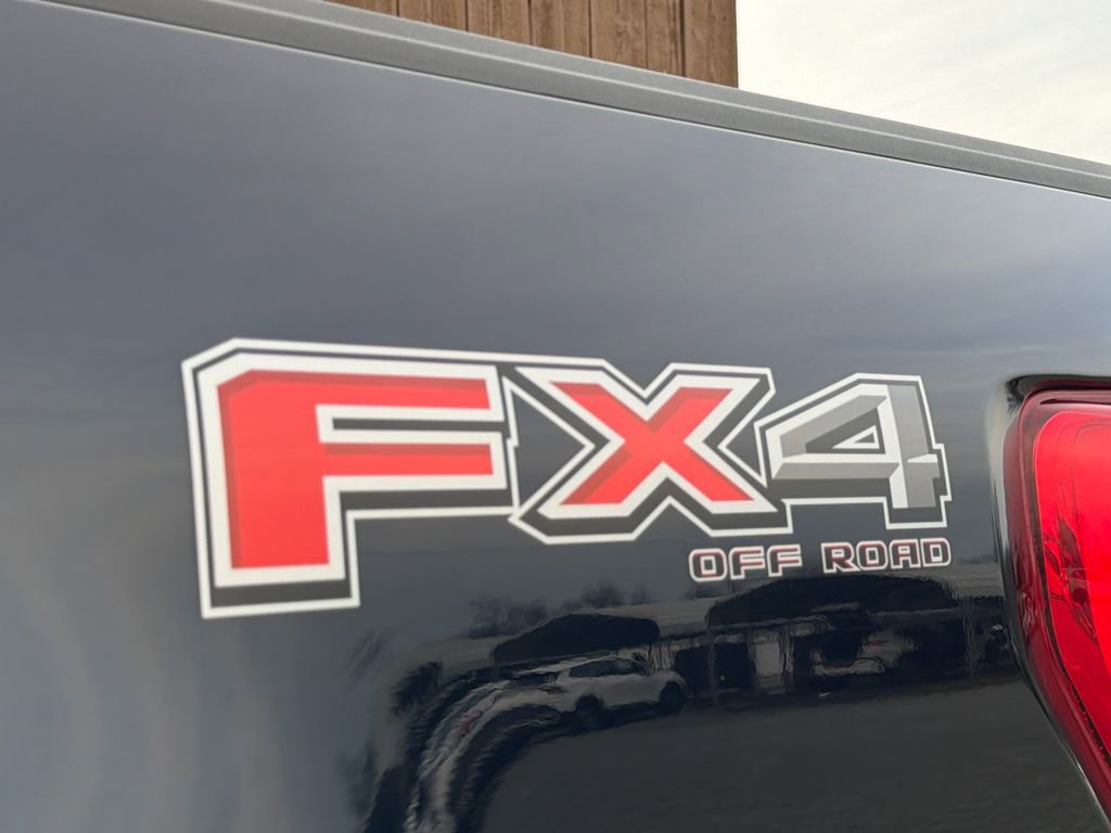 Used 2023 Ford F150 Lariat w/ FX4 Off-Road Package image 20
