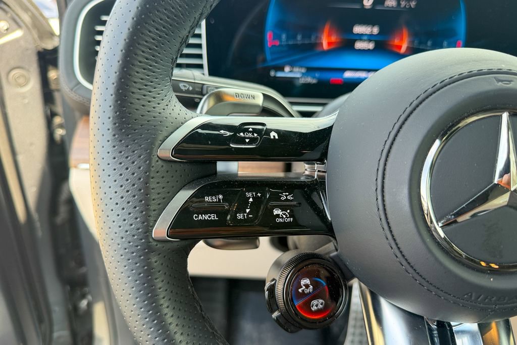 Used 2025 Mercedes-Benz GLE 63 AMG S image 26