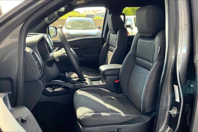 Certified 2023 Nissan Frontier SV w/ Midnight Edition Package RWD image 8