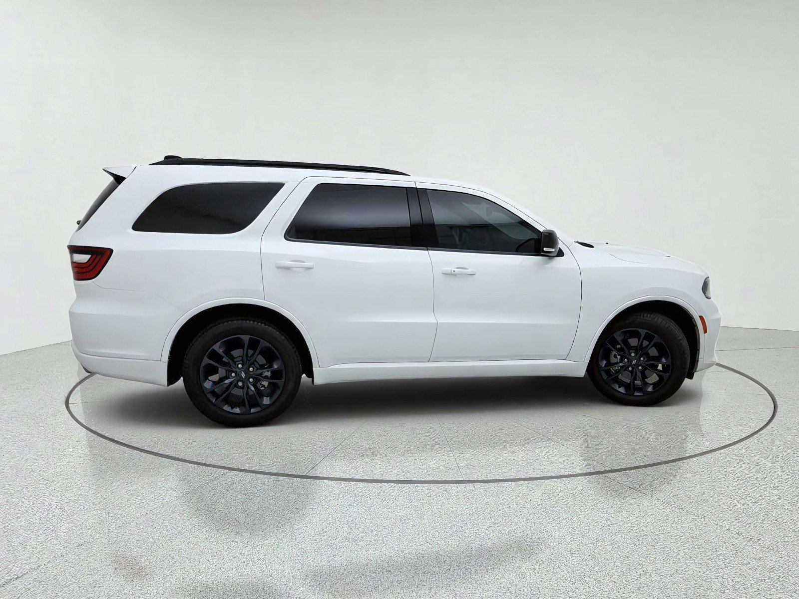 Used 2024 Dodge Durango GT RWD image 7