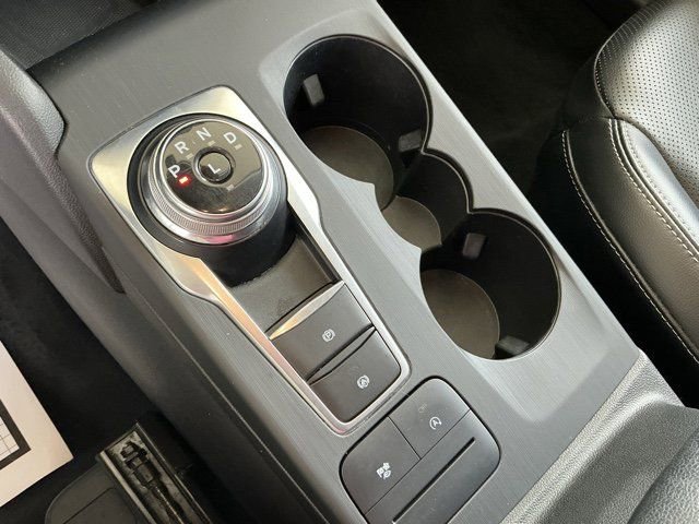 Used 2021 Ford Escape SEL w/ Technology Package image 22