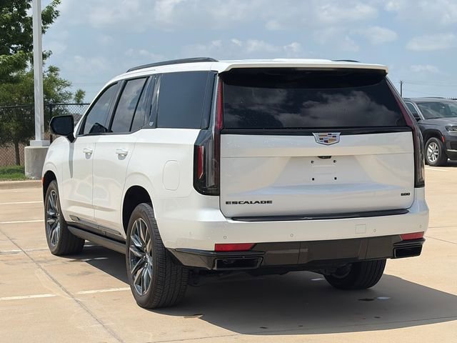 Used 2024 Cadillac Escalade Sport Platinum w/ LPO, ONYX Package image 7