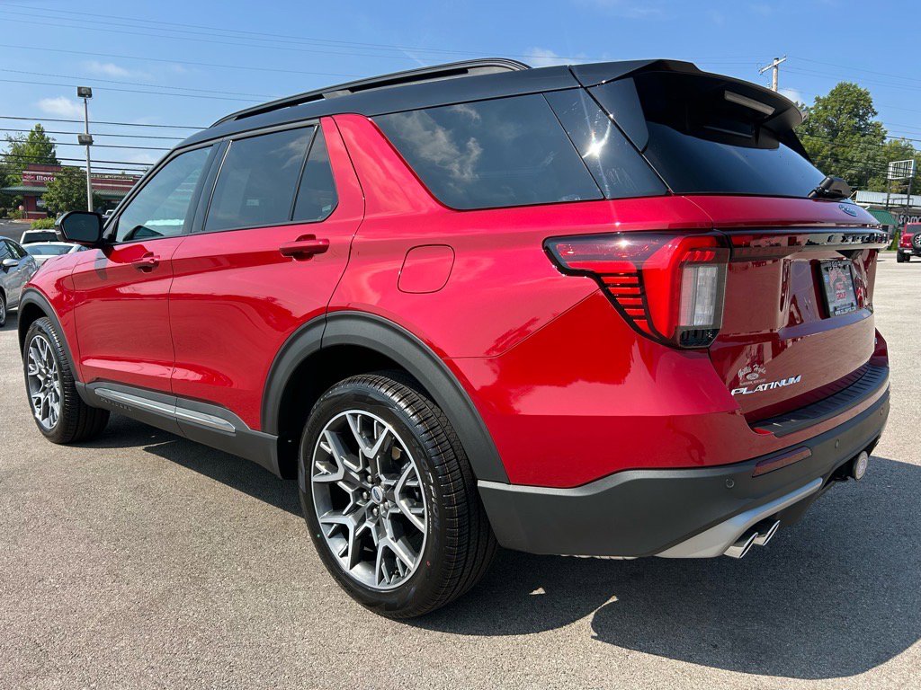 New 2025 Ford Explorer Platinum w/ Ultimate Package image 12