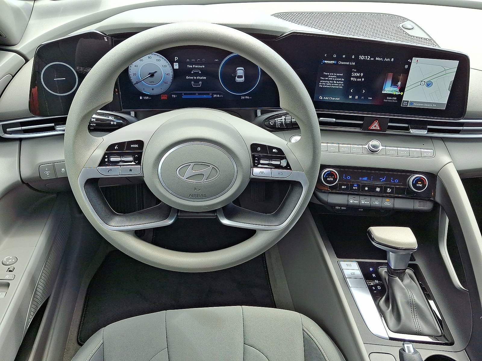Used 2024 Hyundai Elantra SEL FWD image 20