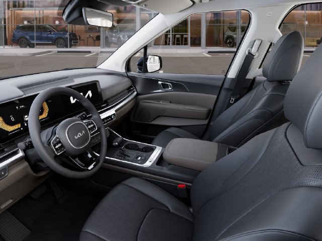 New 2026 Kia Carnival FWD image 17