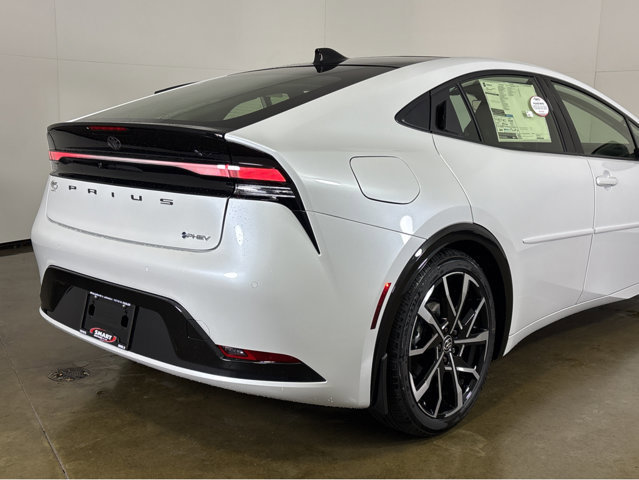 New 2026 Toyota Prius Plug-In Hybrid image 17