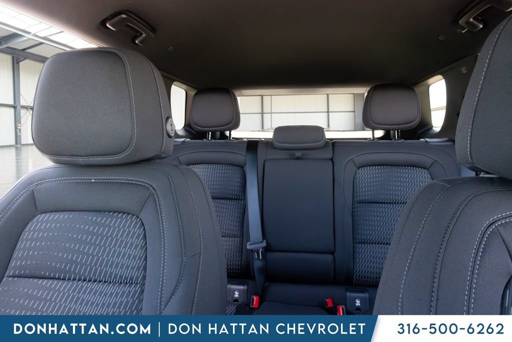 New 2026 Chevrolet Equinox LT w/ Safety and Technology Package AWD/4WD image 12