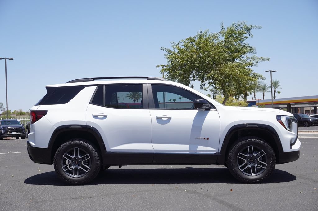 New 2026 GMC Terrain AT4 w/ Technology Package II AWD/4WD image 2