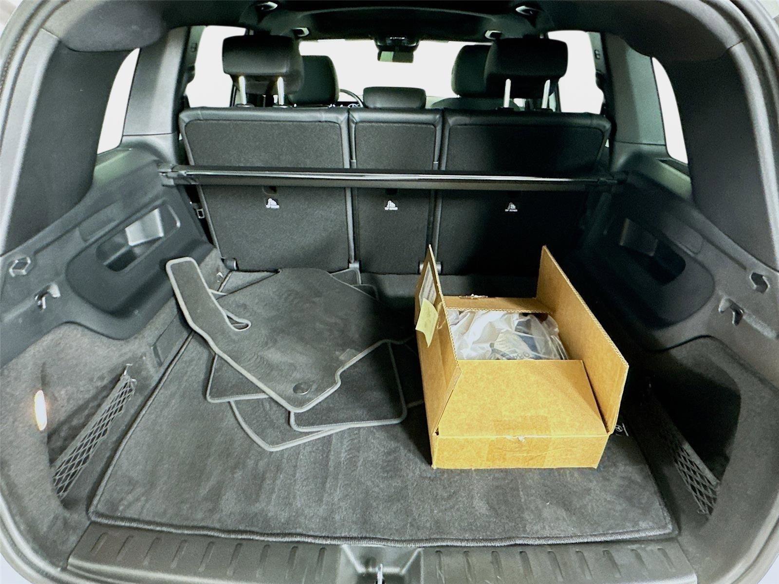 Certified 2023 Mercedes-Benz EQB 300 4MATIC w/ Driver Assistance Package image 35