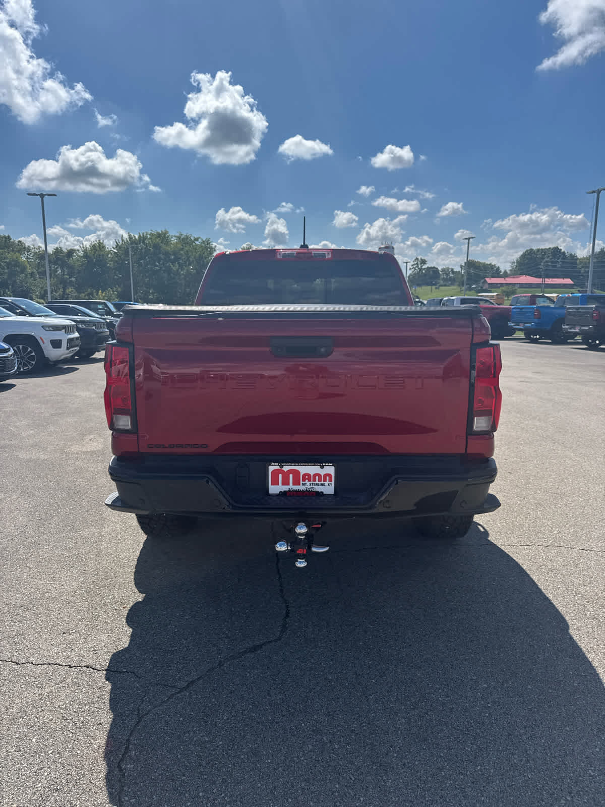 Used 2024 Chevrolet Colorado Trail Boss w/ Technology Package image 4