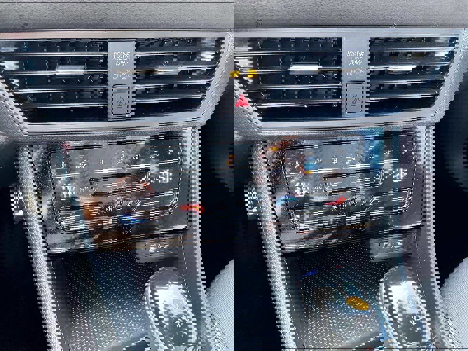 Used 2025 Volkswagen Jetta Sport FWD image 26