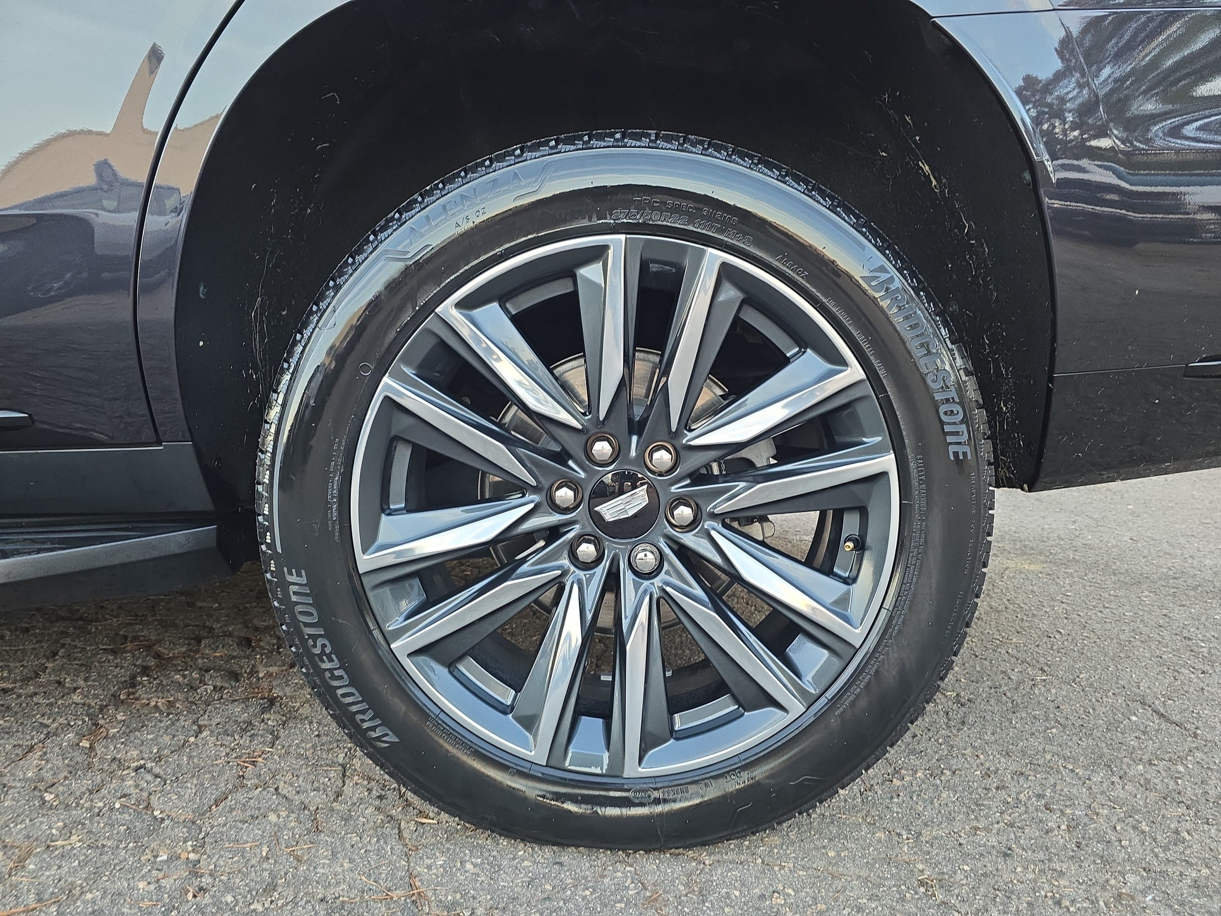 Used 2024 Cadillac Escalade Sport AWD/4WD image 34