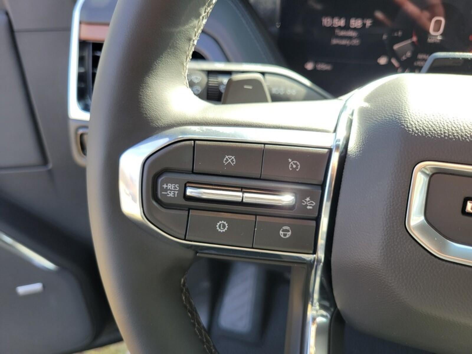 New 2026 GMC Yukon XL Denali w/ Denali Reserve Package RWD image 19