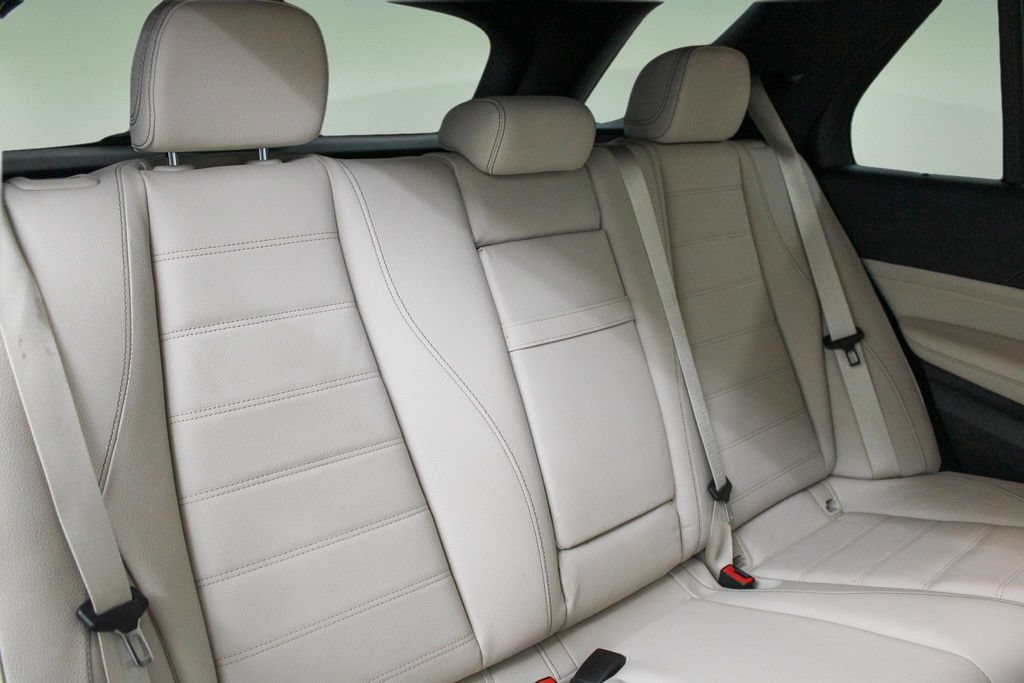 Used 2024 Mercedes-Benz GLE 450 4MATIC image 28