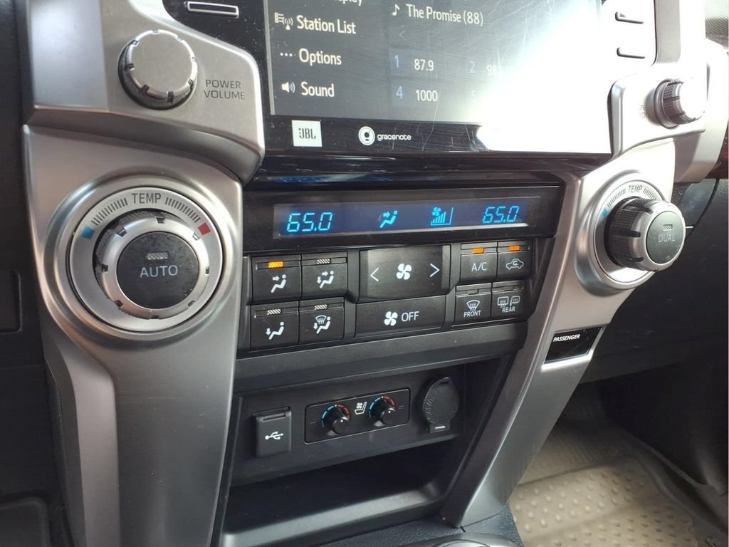 Used 2023 Toyota 4Runner Limited AWD/4WD image 6