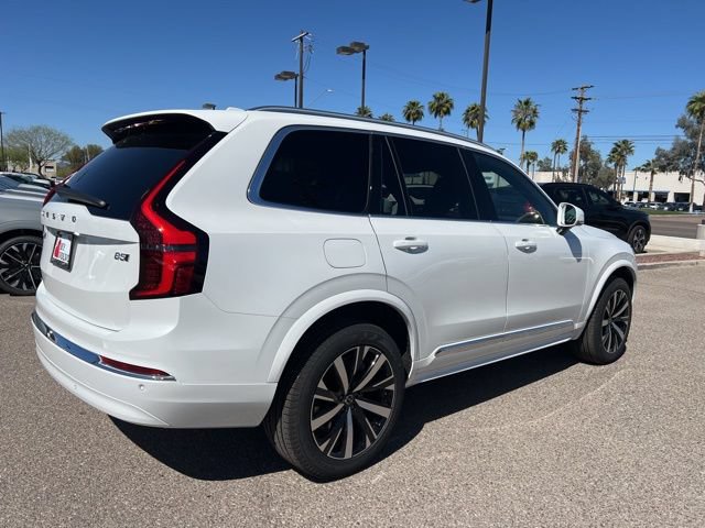 New 2026 Volvo XC90 B5 Core AWD/4WD image 4