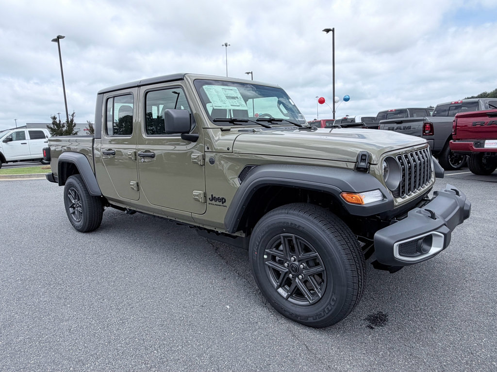 New 2026 Jeep Gladiator Sport AWD/4WD image 2