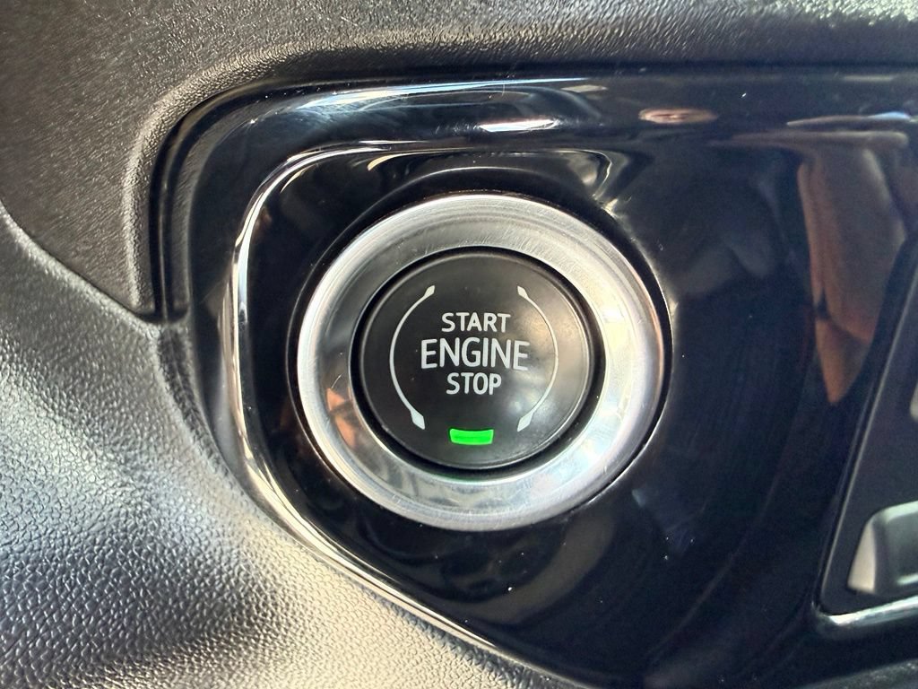 Used 2024 GMC Sierra 1500 SLE w/ Preferred Package AWD/4WD image 30
