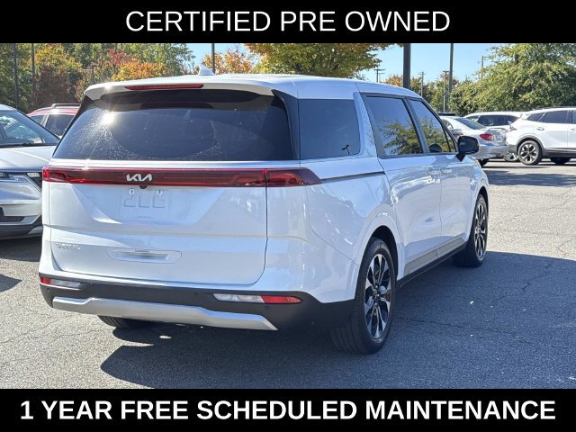 Used 2024 Kia Carnival EX FWD image 2