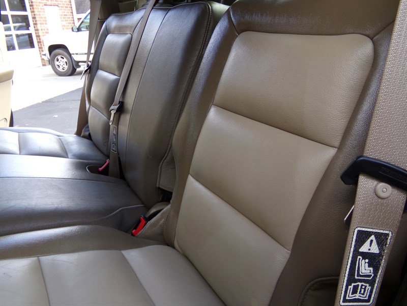Used 2004 Ford Explorer Sport Trac XLT AWD/4WD image 50