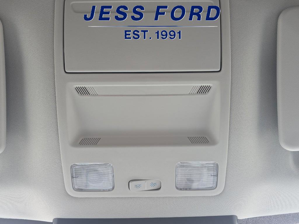 New 2026 Ford Maverick XL image 19