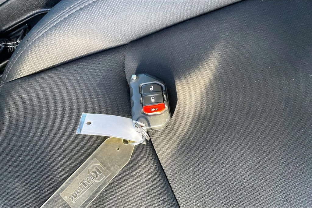 Used 2020 Jeep Wrangler Unlimited Sahara image 10