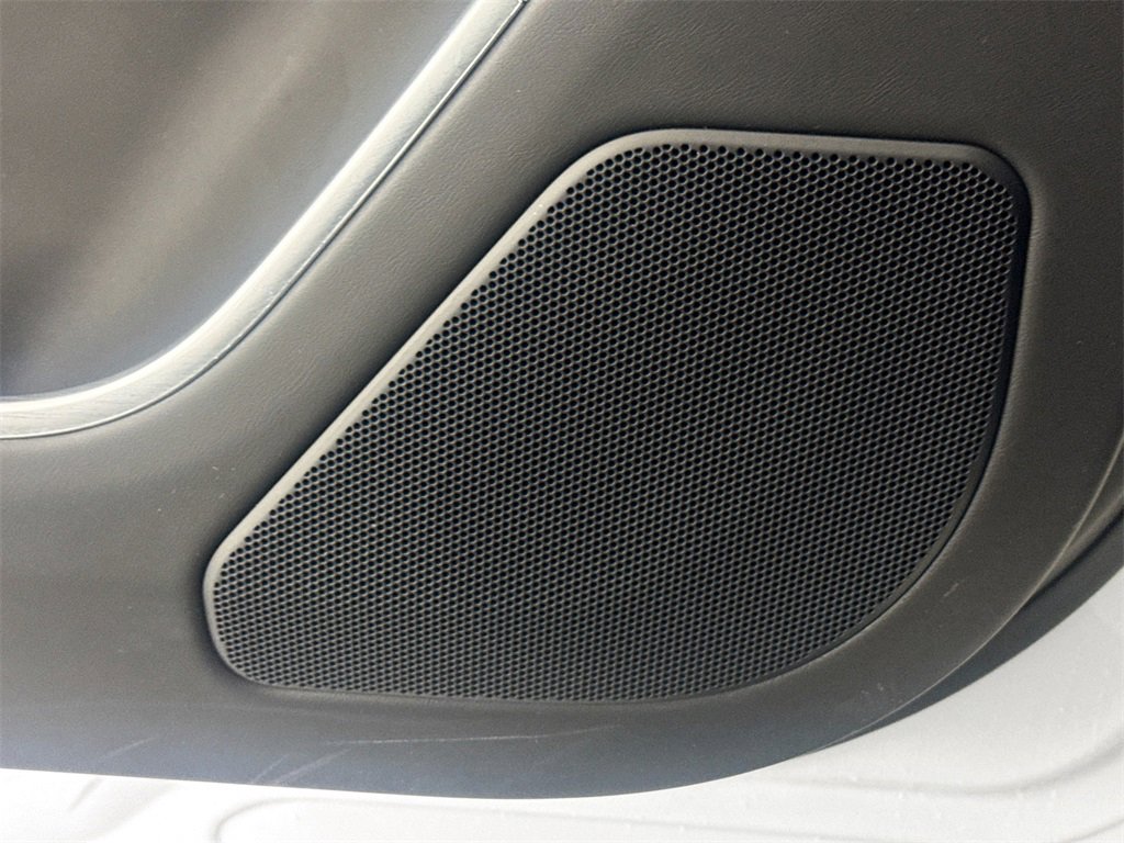 Certified 2023 Land Rover Range Rover SE image 18