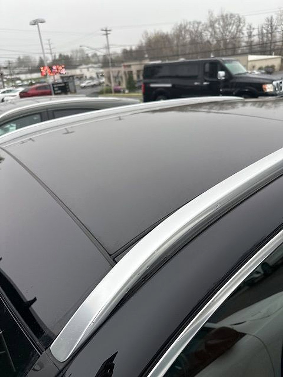 Certified 2025 Mercedes-Benz GLC 300 4MATIC image 4