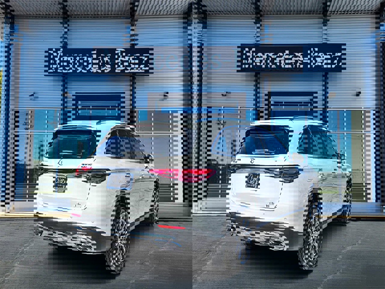 New 2026 Mercedes-Benz GLC 300 4MATIC image 6