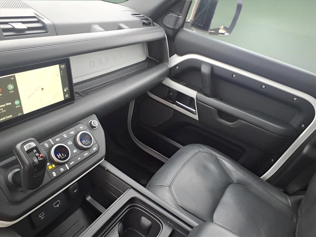 Used 2024 Land Rover Defender 110 S AWD/4WD image 23