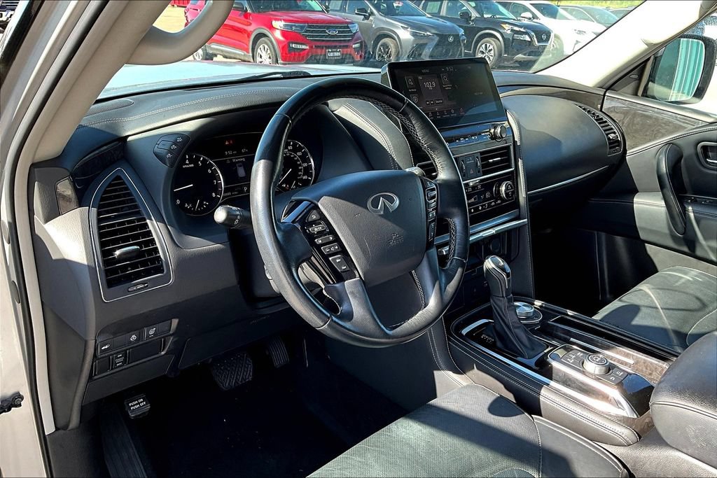 Used 2022 INFINITI QX80 Luxe AWD/4WD image 16