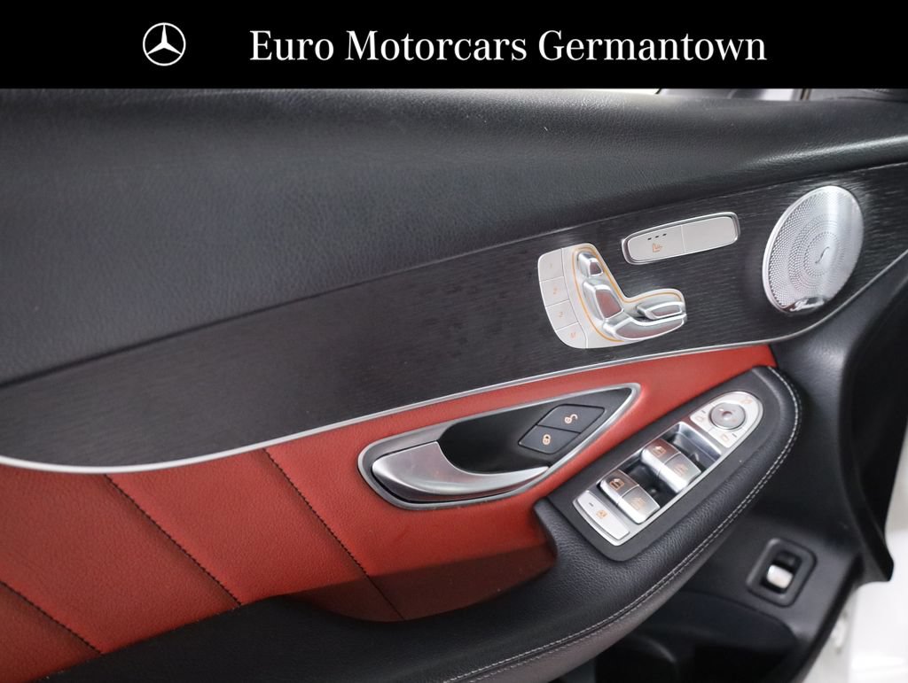 Used 2021 Mercedes-Benz GLC 300 4MATIC Coupe image 9