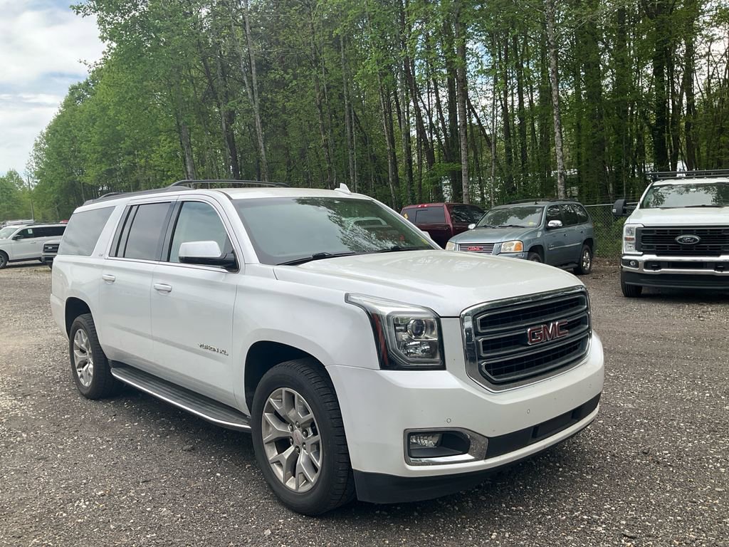 Used 2017 GMC Yukon XL SLT w/ Open Road Package image 3