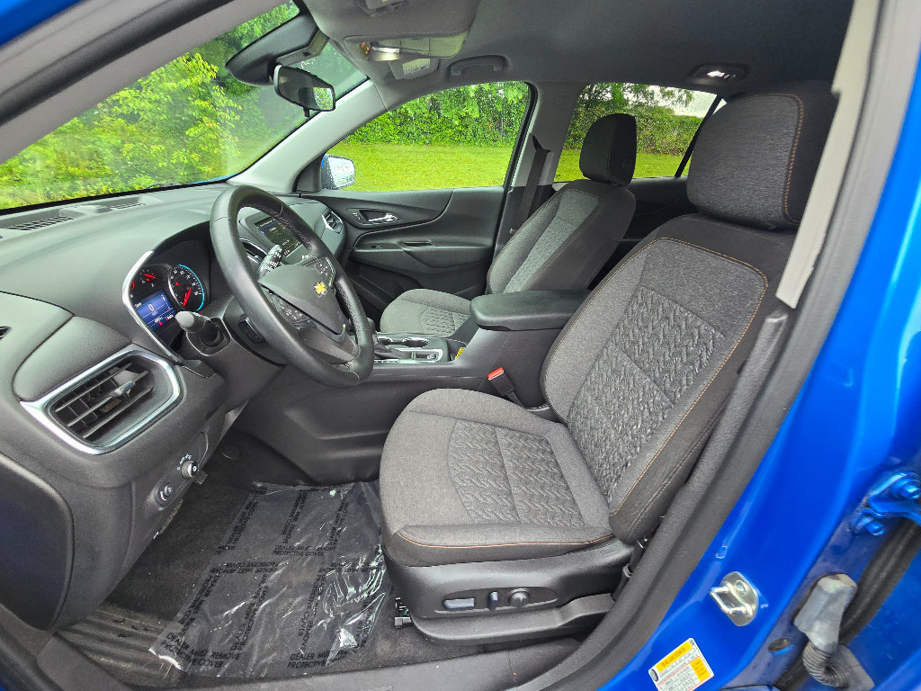 Used 2024 Chevrolet Equinox LT AWD/4WD image 11