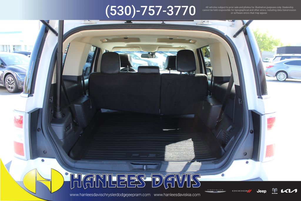 Used 2014 Ford Flex Limited w/ Equipment Group 303A AWD/4WD image 10