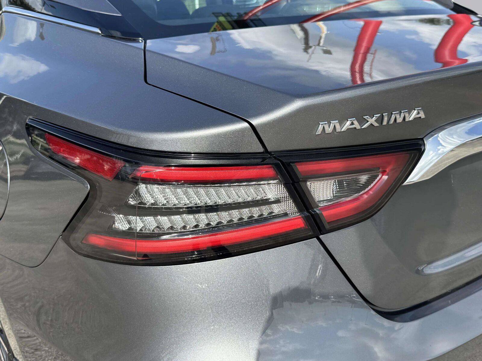 Used 2020 Nissan Maxima 3.5 SL w/ Floor Mat Group FWD image 14