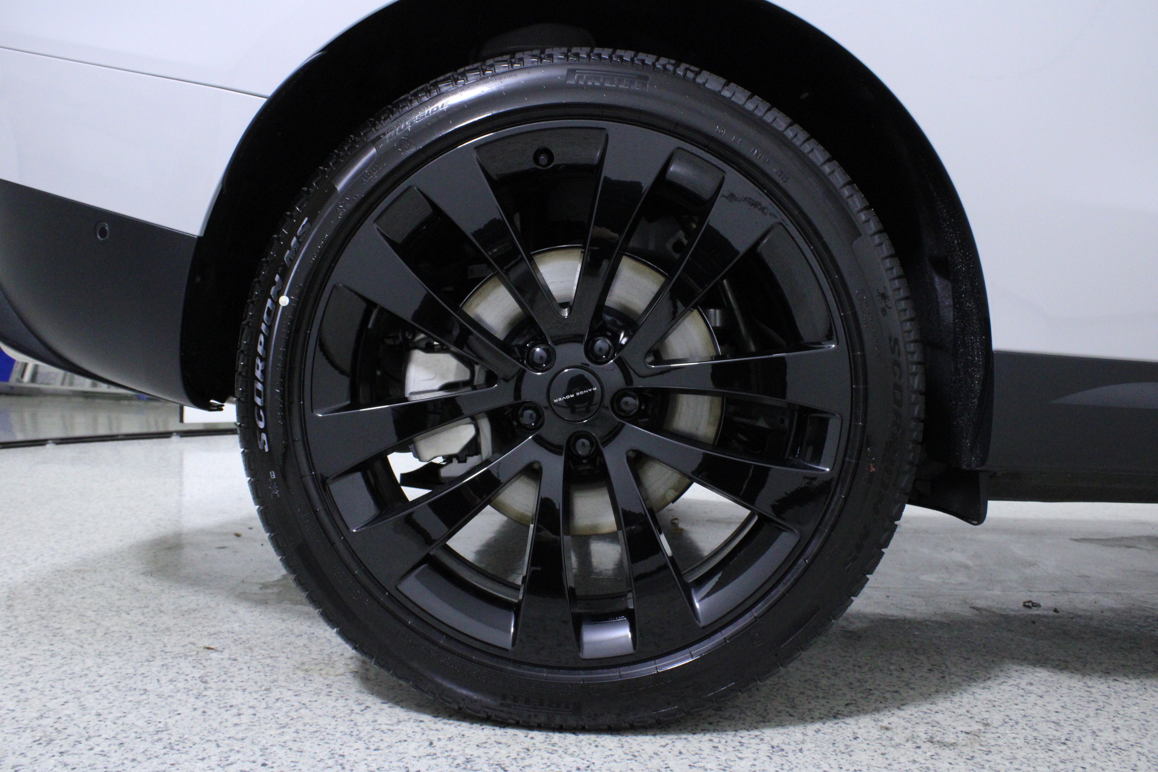 New 2026 Land Rover Range Rover Sport SE image 8