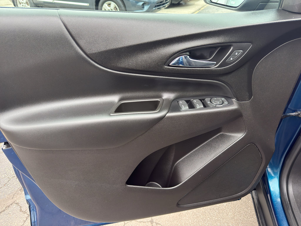 Used 2020 Chevrolet Equinox LT image 12