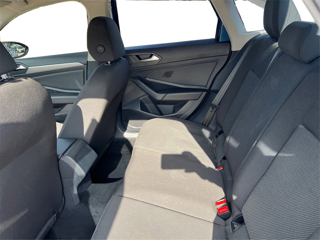 Used 2019 Volkswagen Jetta R-Line image 11