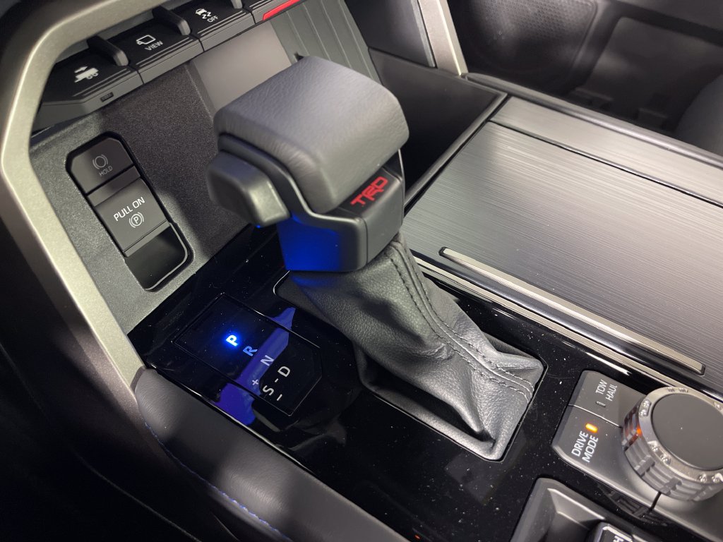 New 2026 Toyota Tundra Platinum w/ TRD Off-Road Package AWD/4WD image 22