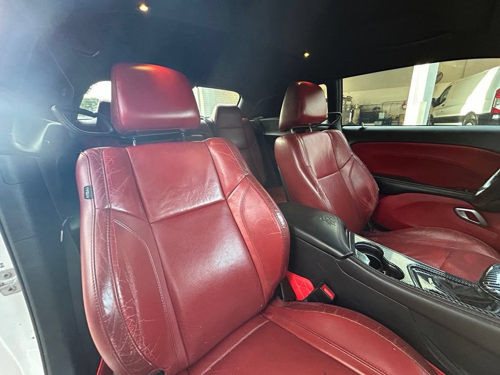 Used 2016 Dodge Challenger R/T Plus RWD image 27
