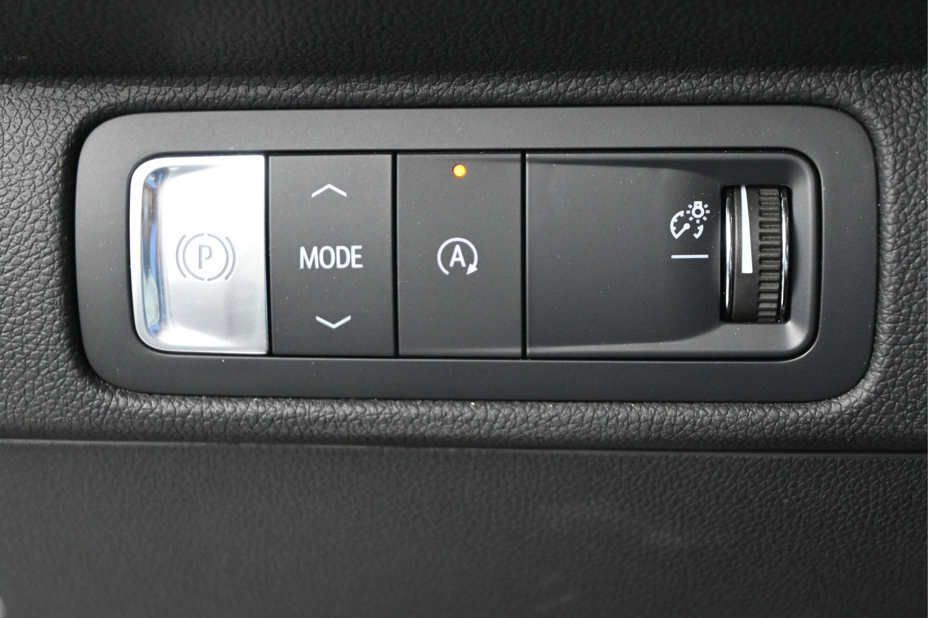 Used 2024 Chevrolet Traverse RS FWD image 21
