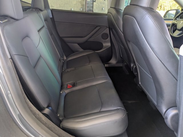 Used 2023 Tesla Model Y Long Range image 19