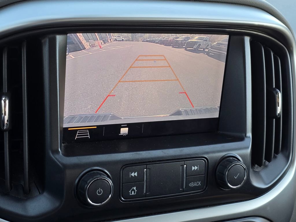 Used 2019 Chevrolet Colorado LT w/ Luxury Package, Chrome AWD/4WD image 9