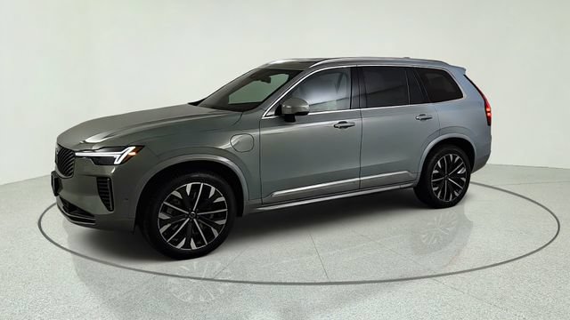 New 2026 Volvo XC90 T8 Plus w/ Protection Package Premier AWD/4WD image 3