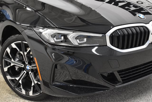 New 2026 BMW 330i xDrive Sedan w/ Premium Package AWD/4WD image 31